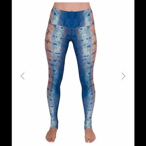 Waterlust Sailfish leggings size M